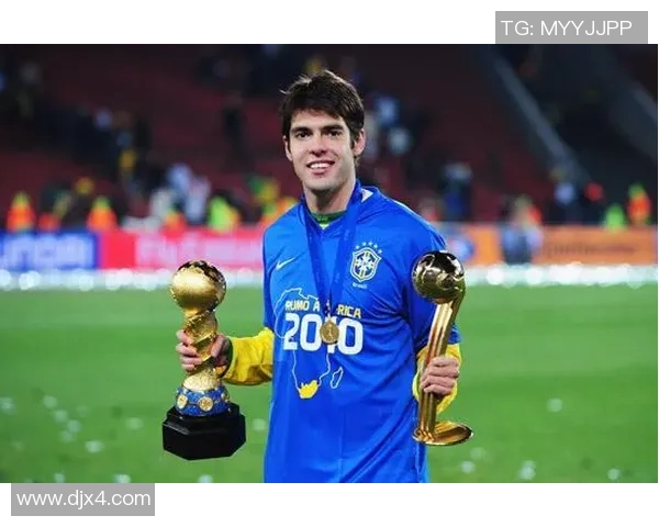 足球明星家庭中的可爱宝贝们展现童趣与天赋的精彩瞬间