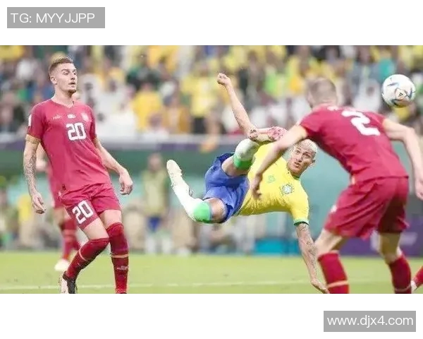 足球明星大贴画图片展示全球顶级球员风采与激情瞬间的精彩合集 足球明星大贴画图片展示全球顶级球员风采与激情瞬间的精彩合集